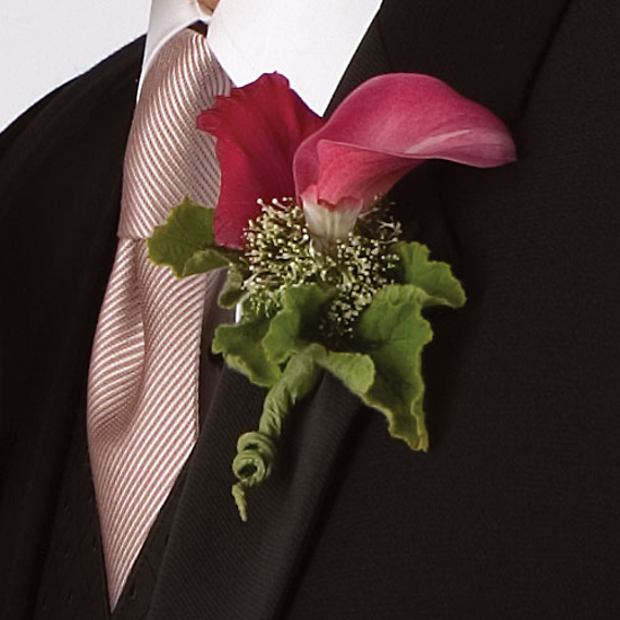 Mini Calla Lily Boutonniere