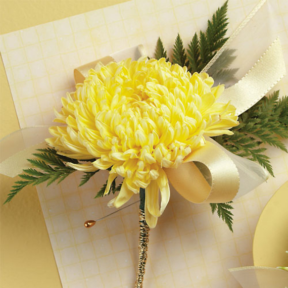 Cremon Corsage
